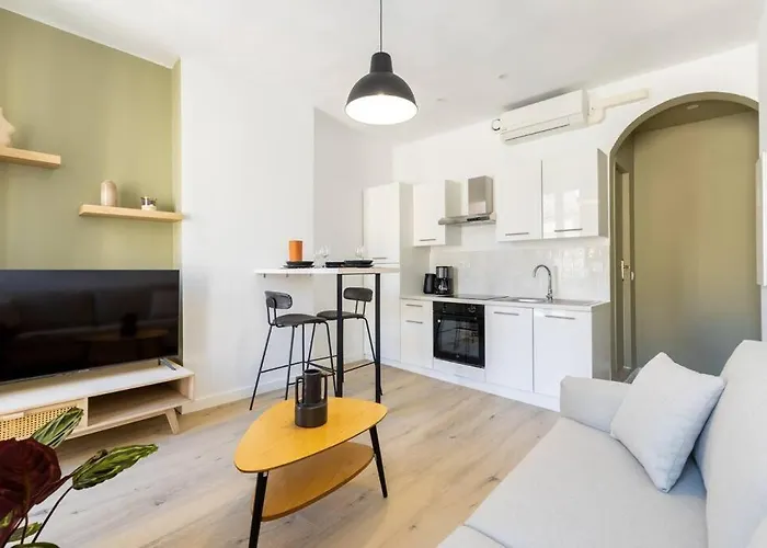 Beautiful & Modern Flat In Heart Of Marseille